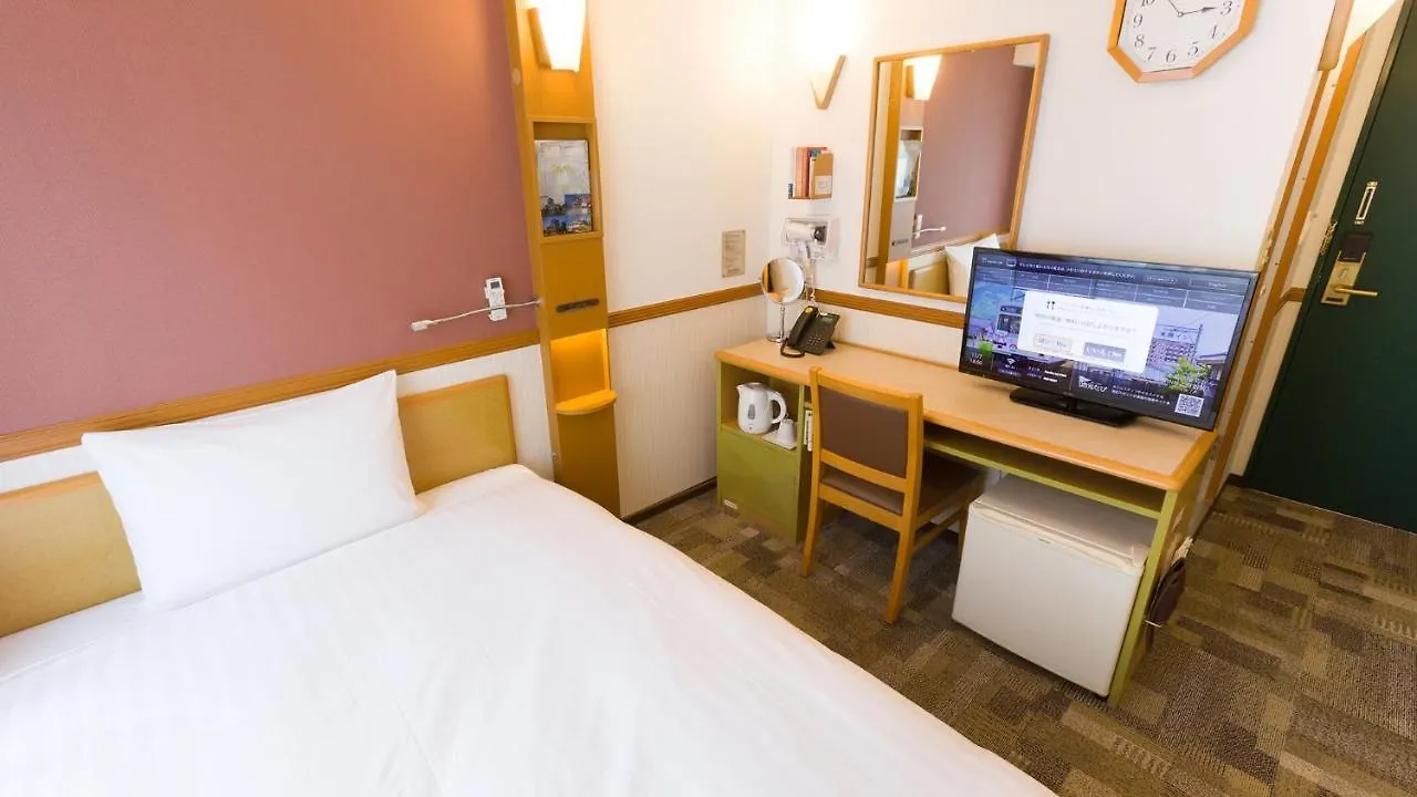 Toyoko Inn Tokyo Shinagawa-Eki Takanawa-Guchi 3*,  Japan