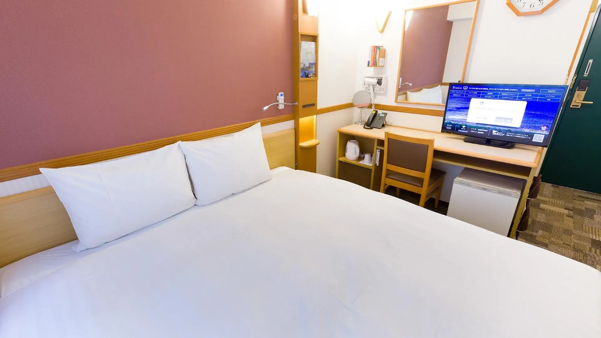 Toyoko Inn Tokyo Shinagawa-Eki Takanawa-Guchi 3*,