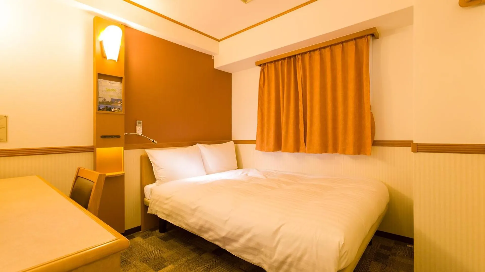 Toyoko Inn Tokyo Shinagawa-Eki Takanawa-Guchi 3*,  Japan
