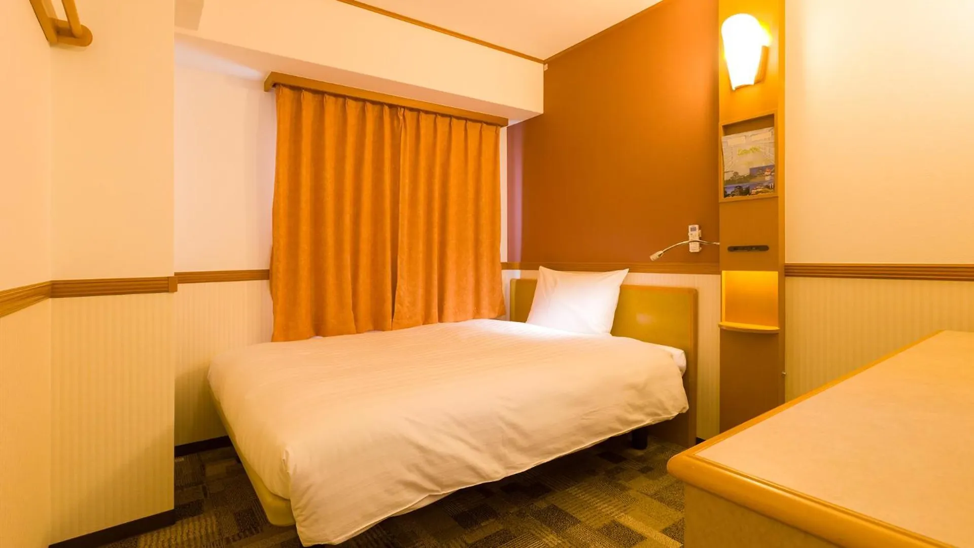 Toyoko Inn Tokyo Shinagawa-Eki Takanawa-Guchi Hotel