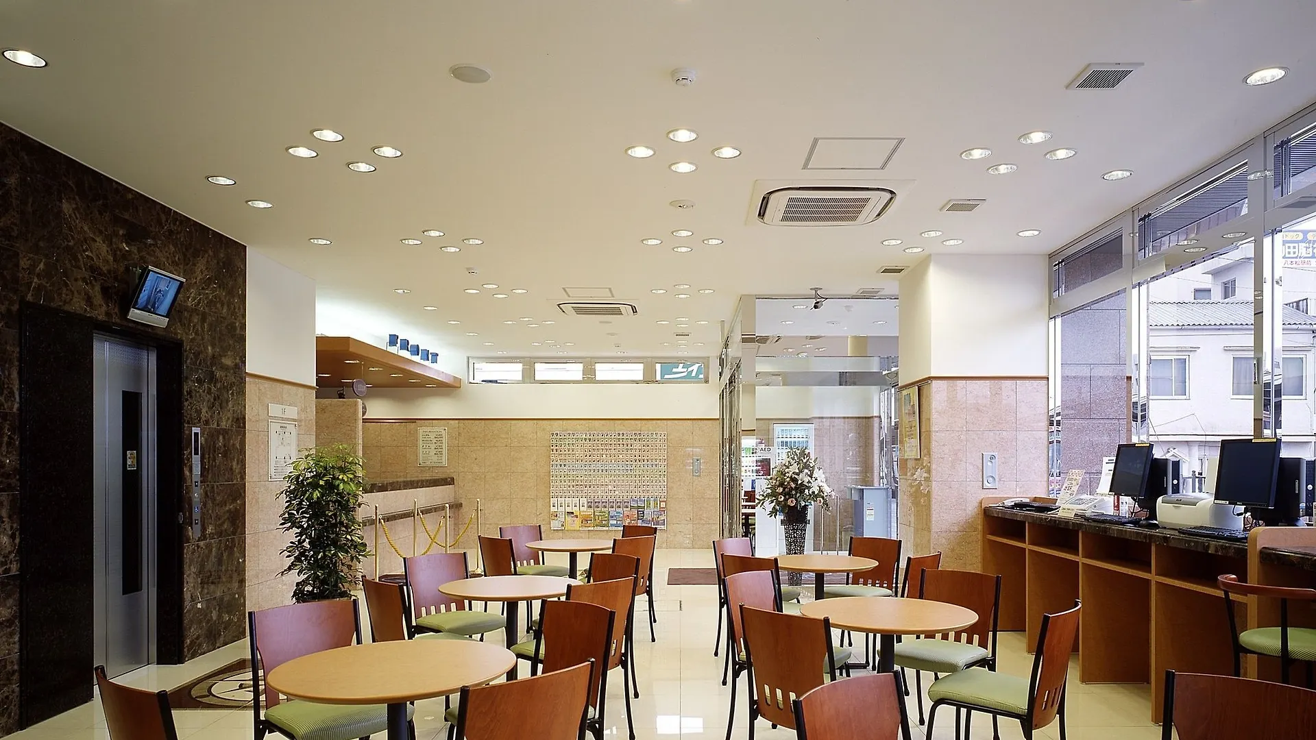 Toyoko Inn Tokyo Shinagawa-Eki Takanawa-Guchi Japan
