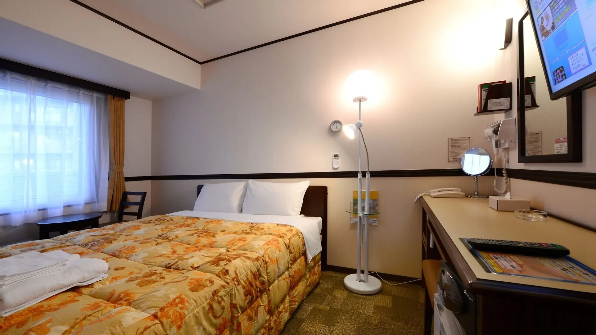 Toyoko Inn Tokyo Shinagawa-Eki Takanawa-Guchi 3*,  Japan
